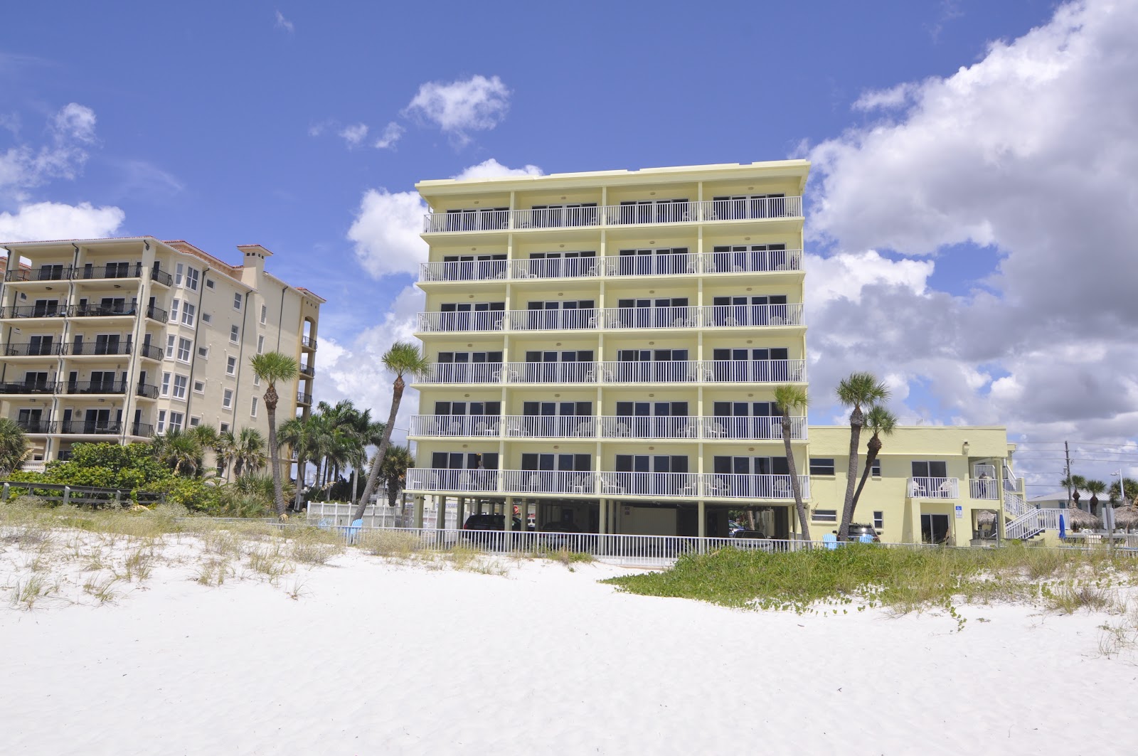 Commodore Beach Club - United States