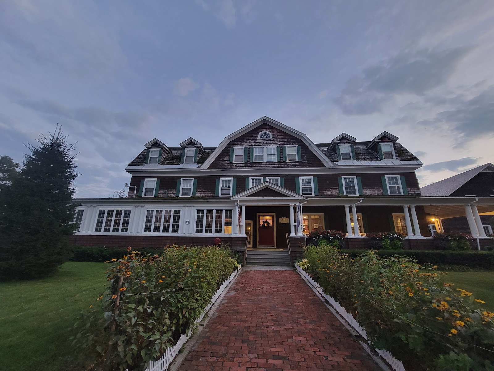 Crafts Inn West Main St. - United States