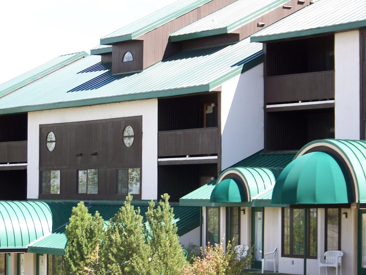 Goldenwoods Condominiums at Powderhorn Resort