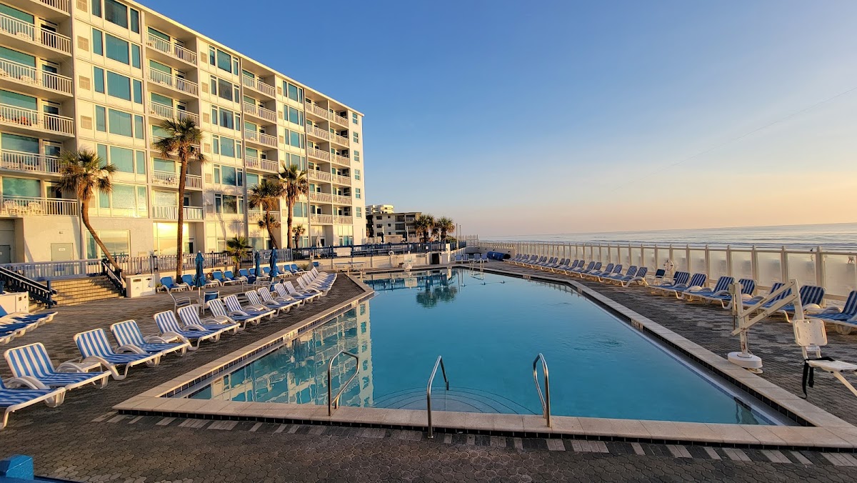 Islander Beach Resort