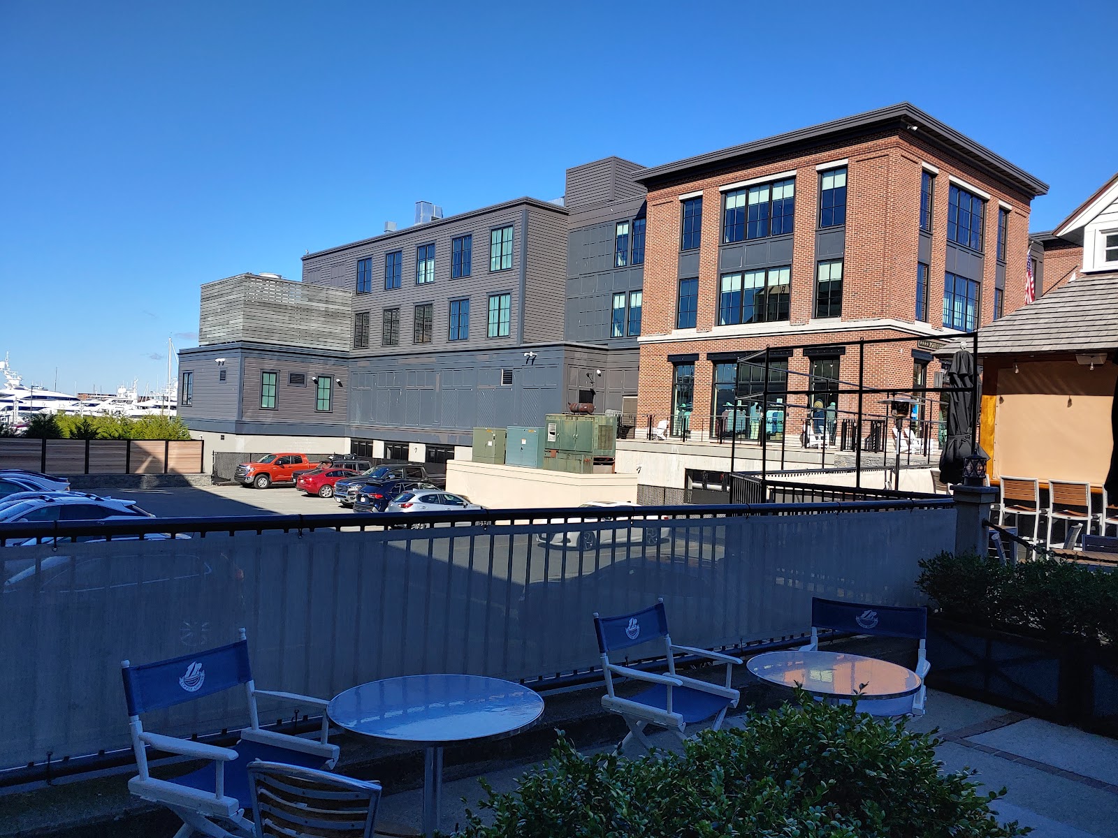 Newport Bay Club & Hotel America'S Cup Ave. and Thames - United States