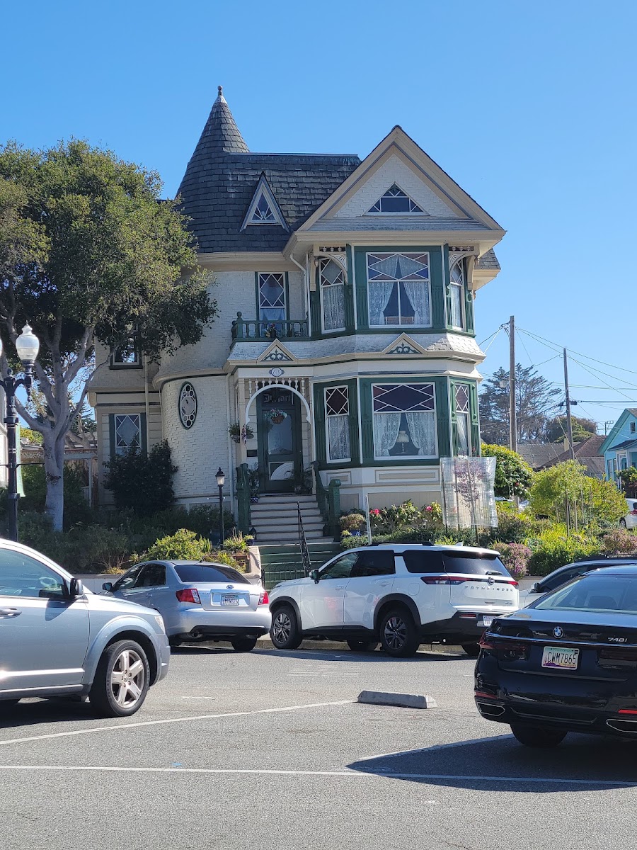 Pacific Grove Plaza - United States