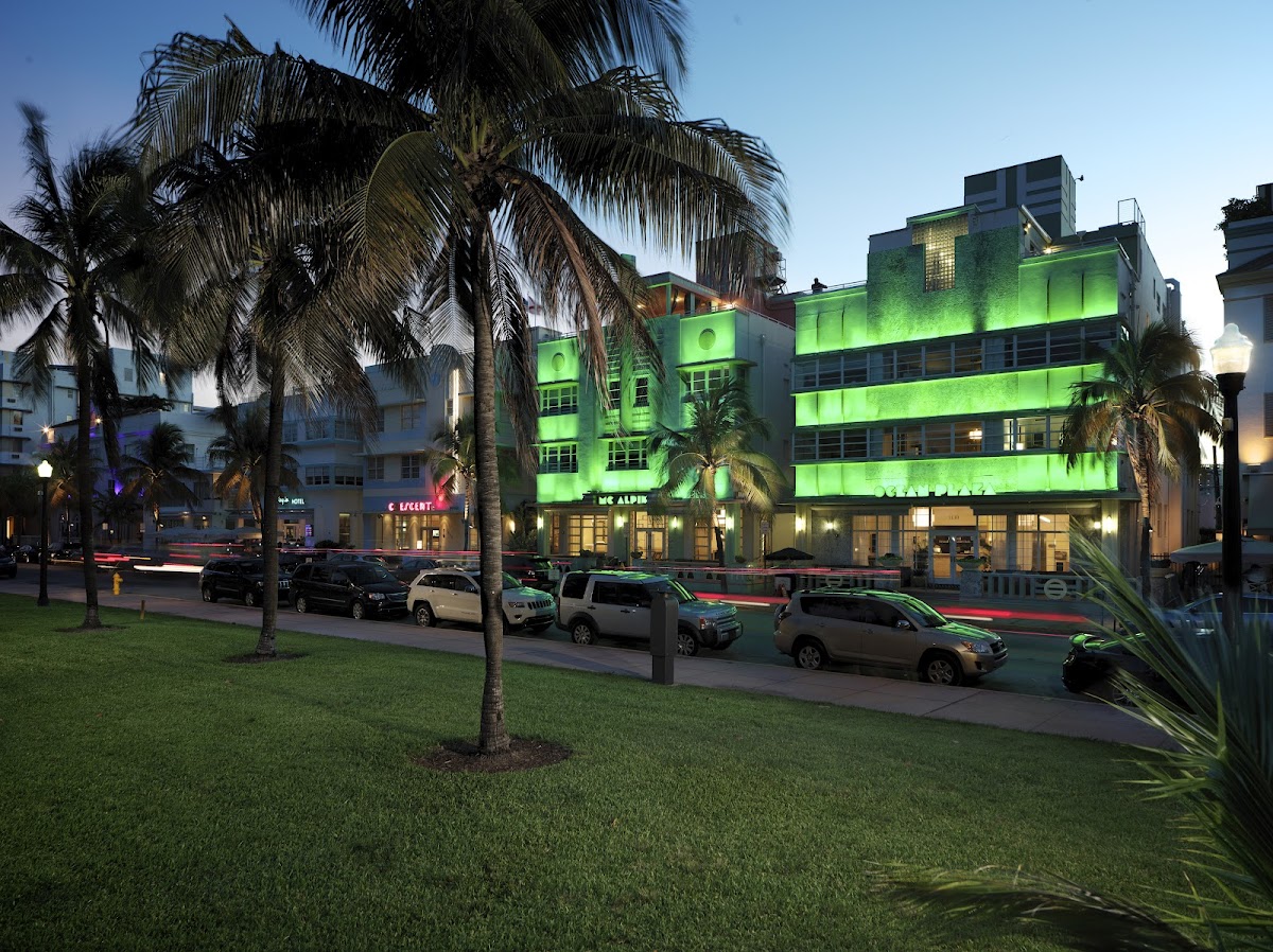 Hilton Grand Vacations Club at McAlpin-Ocean Plaza